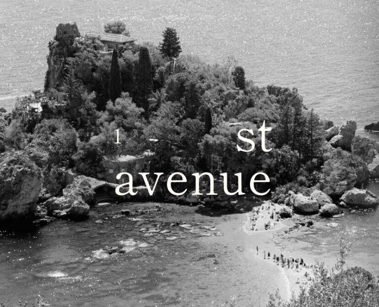 1st avenue content and media agency Antwerp creative direction background